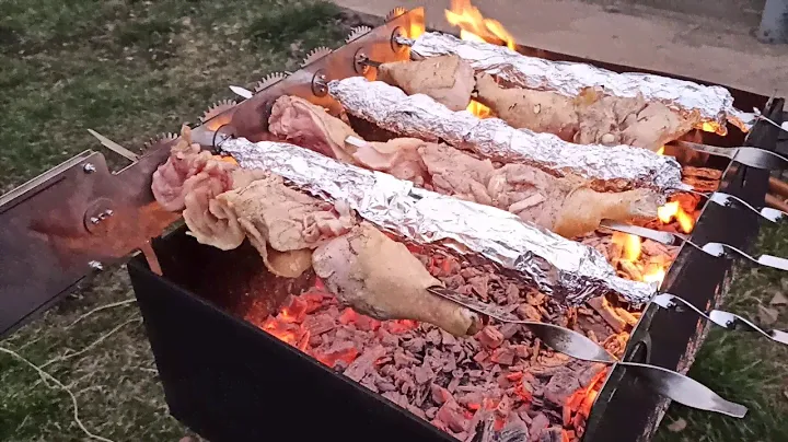 Приспособление для жарки шашлыка на шесть шампуров. Саможар "Волчок"!