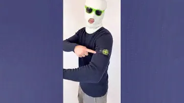 За какие вещи уважают на футболе? #casual #lonsdale #stoneisland